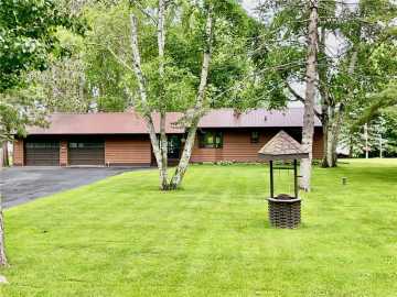 Birchwood, WI: 1510 N Wren Lane