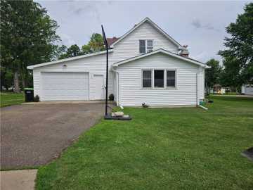 Stanley, WI: 638 Madison Street