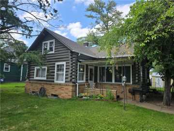 Cameron, WI: 503 Arlington Avenue