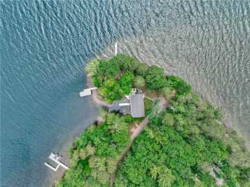 Hayward, WI: 10399N Sandy Beach Road
