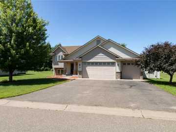 Osceola, WI: 351 Mill Street