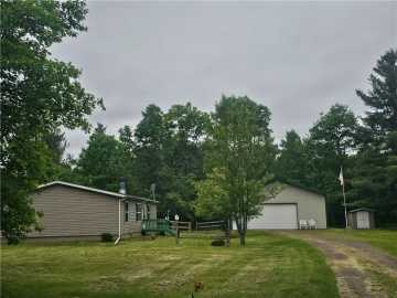Danbury, WI: 32069 (30 Acres) Kelly Lane