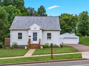 Eau Claire, WI: 1305 Vine Street