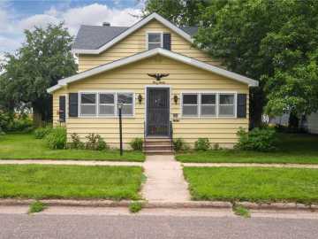 Chippewa Falls, WI: 320 Olive Street