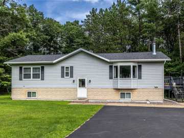 Neillsville, WI: N1198 Sterling Avenue