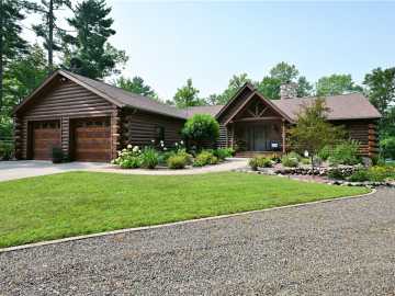 Birchwood, WI: 2520 28 1/8 Street Waldman Way 