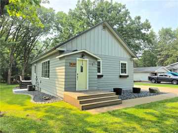 Stanley, WI: 939 Emery Street