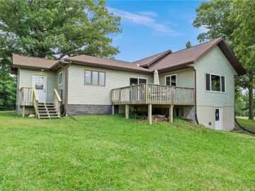 Cumberland, WI: 433 23rd Avenue