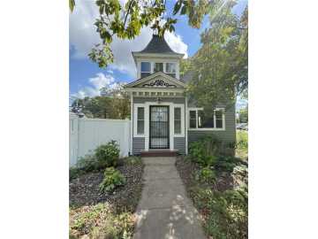 Cameron, WI: 410 W Main Street