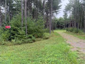 Cable, WI: 43290 August Circle
