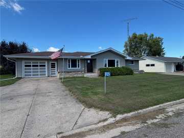 Waumandee, WI: S2027A County Road U 