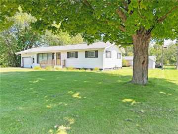 Rice Lake, WI: 1129 Center Avenue