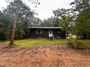Hayward, WI: 13848 N Sabin Road