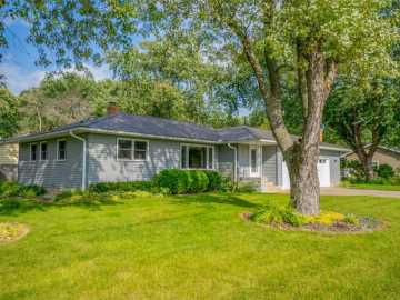 Eau Claire, WI: 3335 Potter Road 