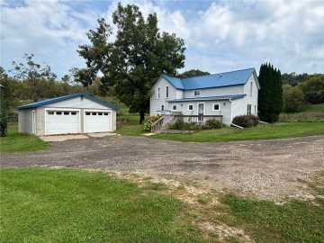 Arcadia, WI: N29575 Boberg Lane