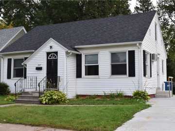 Rice Lake, WI: 227 Noble Avenue