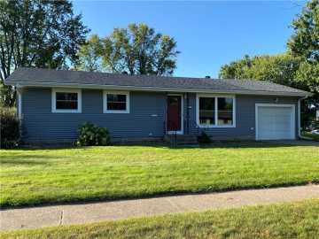 Altoona, WI: 2511 Hayden Avenue