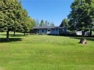 Ridgeland, WI: 1288 Barron Dunn Avenue