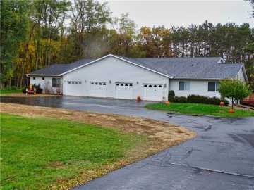 Durand, WI: 1109 E Laneville Avenue