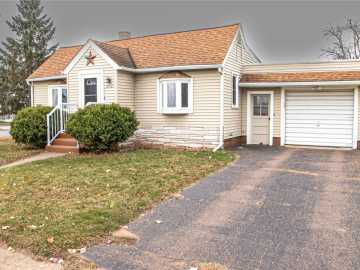 Eau Claire, WI: 2908 6th Street