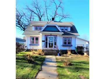 Neillsville, WI: 216 Hewett Street