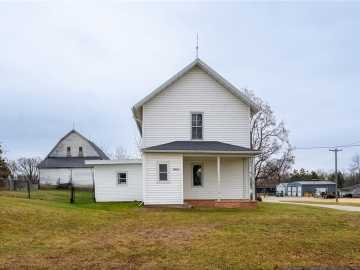 Eleva, WI: 50482 S 3rd Street