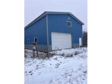 Clear Lake, WI: 52 40th Street