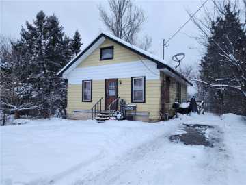 Ladysmith, WI: 313 SABIN AVE W 