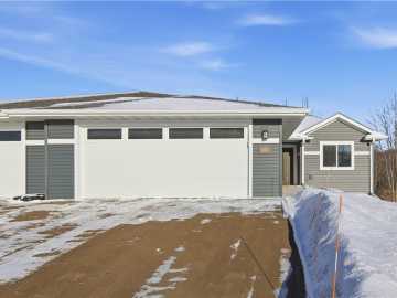 Eau Claire, WI: 616 Hagman St 