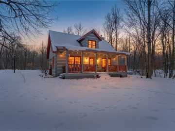 Grantsburg, WI: 10802 Spirit Lake Road