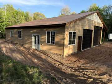 Centuria, WI: 2072 209th Street