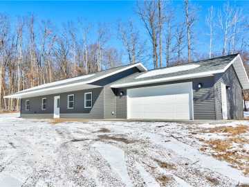 Spooner, WI: 1540 Woodland Street