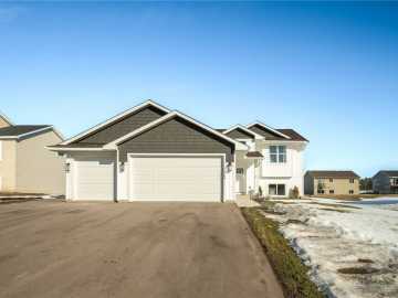 New Richmond, WI: 1064 Sharptail Run