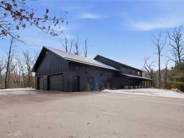 Chippewa Falls, WI: 4337 196th Street