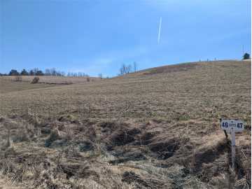 Mondovi, WI: 1310 Valley Estates Road