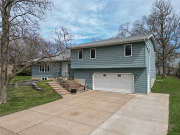 Eau Claire, WI: 2107 15th Street