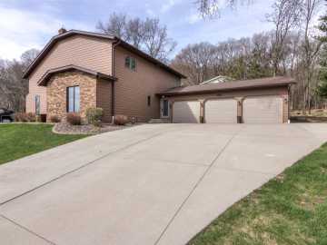 Eau Claire, WI: 2804 W Princeton Avenue