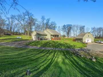 Whitehall, WI: W15240 Sjuggerud Coulee Road