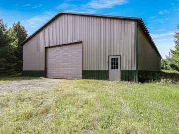 Hayward, WI: 11317 N Bethel Road