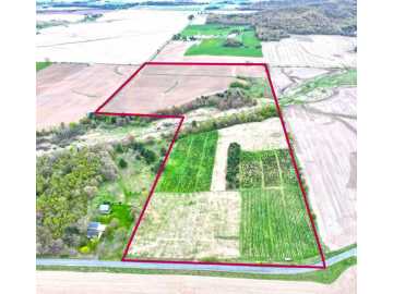 Hixton, WI: 60 acres S. Pole Grove Rd 