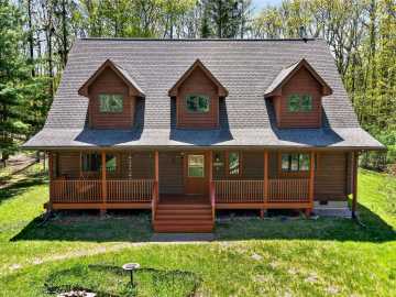 Shell Lake, WI: 1230 S Lake Drive