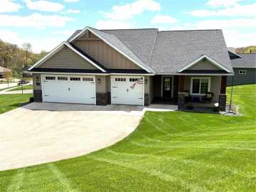 Eau Claire, WI: 2739 Highclere Drive