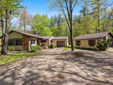 Black River Falls, WI: N7084 US Highway 12 