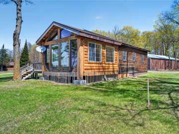 Cable, WI: 44145 Dodd Drive