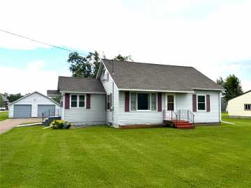 Whitehall, WI: W17687 Fairview Rd. 