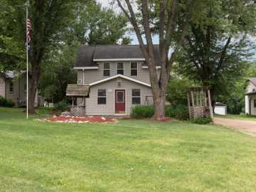 Durand, WI: 321 Drier Street