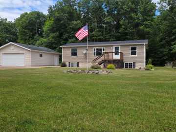 Bruce, WI: W11680 Jenness Rd. 