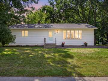 Eau Claire, WI: 3265 Fern Court