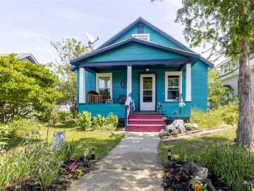 Eau Claire, WI: 919 Summer Street