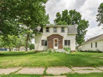 Cornell, WI: 117 N 5th Street